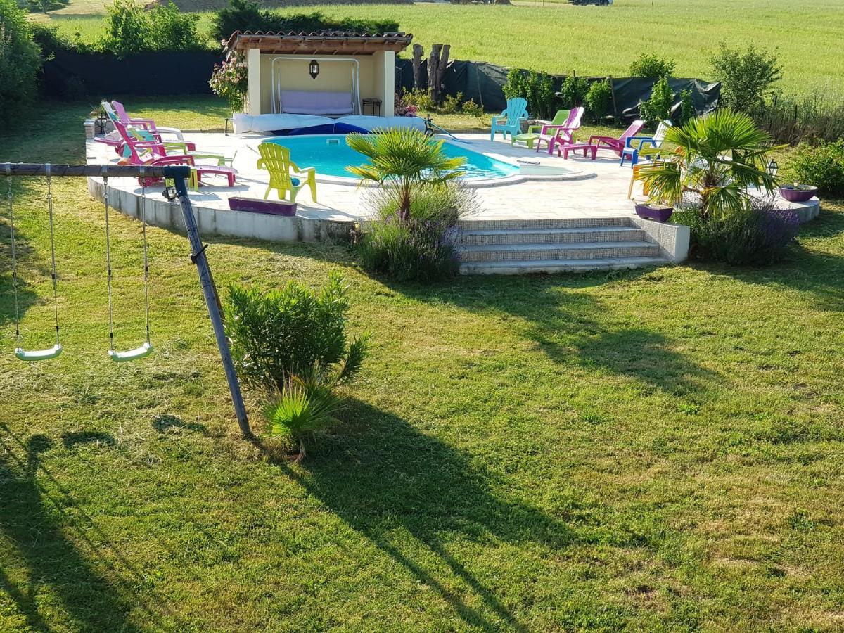 La Providence Hotel Illiat Exterior photo